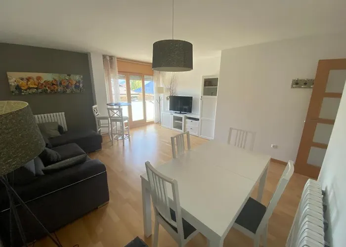 Casa Nueva En La Ciudadela Con Piscina